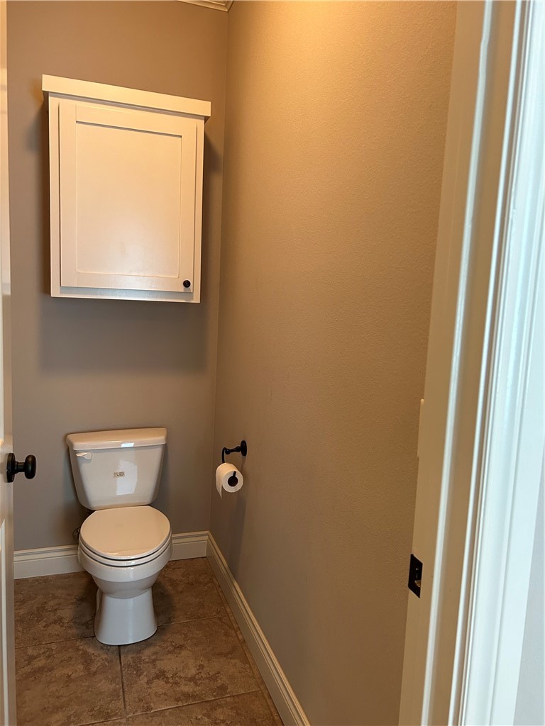 Rocky Creek Sub Rogers - Residential Lease