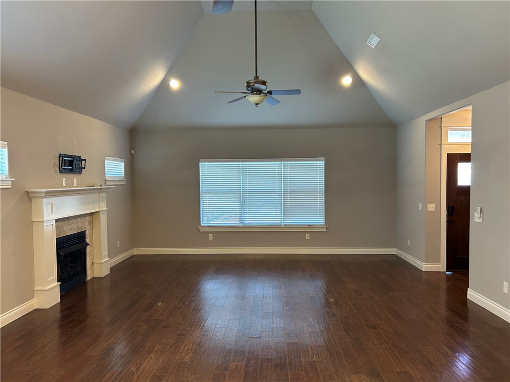 Rocky Creek Sub Rogers - Residential Lease