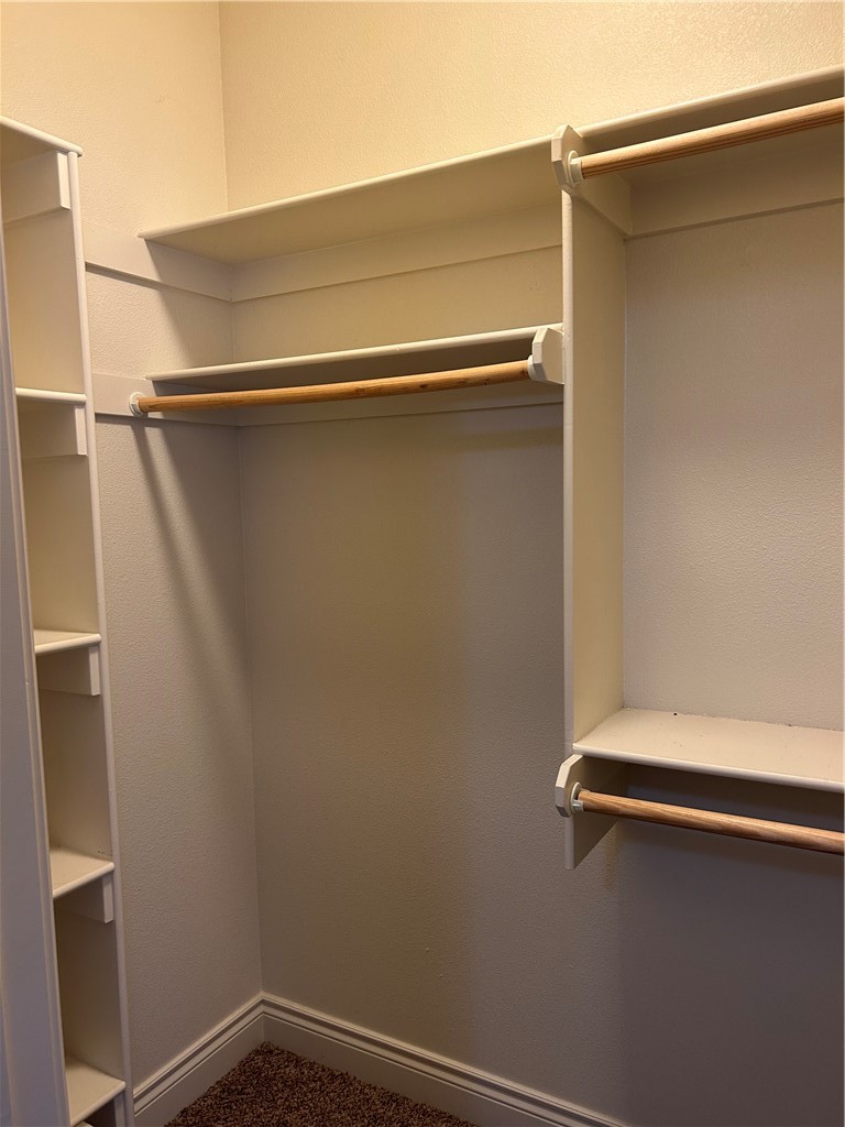 Rocky Creek Sub Rogers - Residential Lease