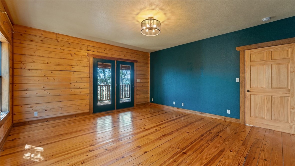 Unit 117 Holiday Island - Residential