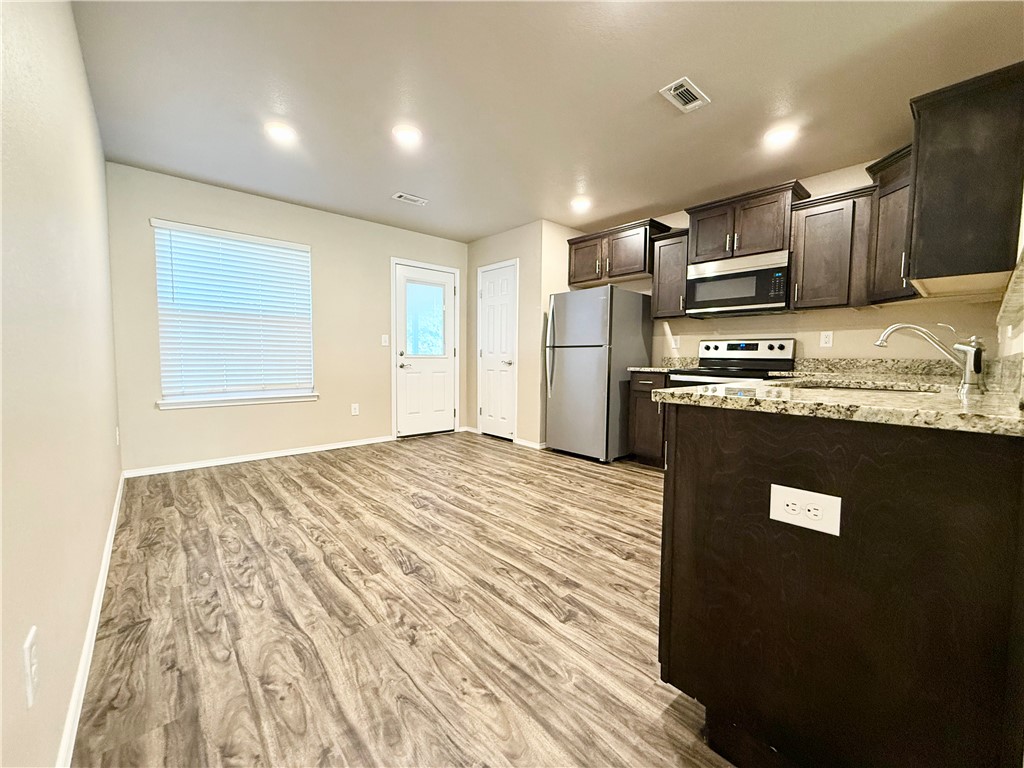 Sunset Ridge Sub Ph 2B & Ph 4 Gentry - Residential Lease