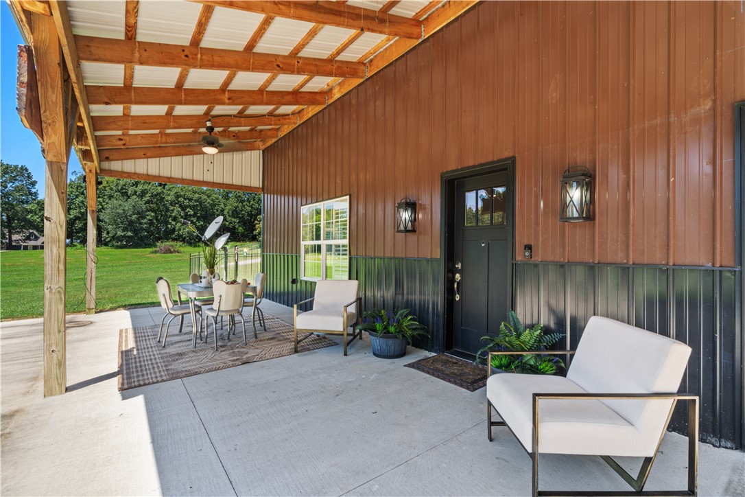 17-18-30- Springdale - Residential