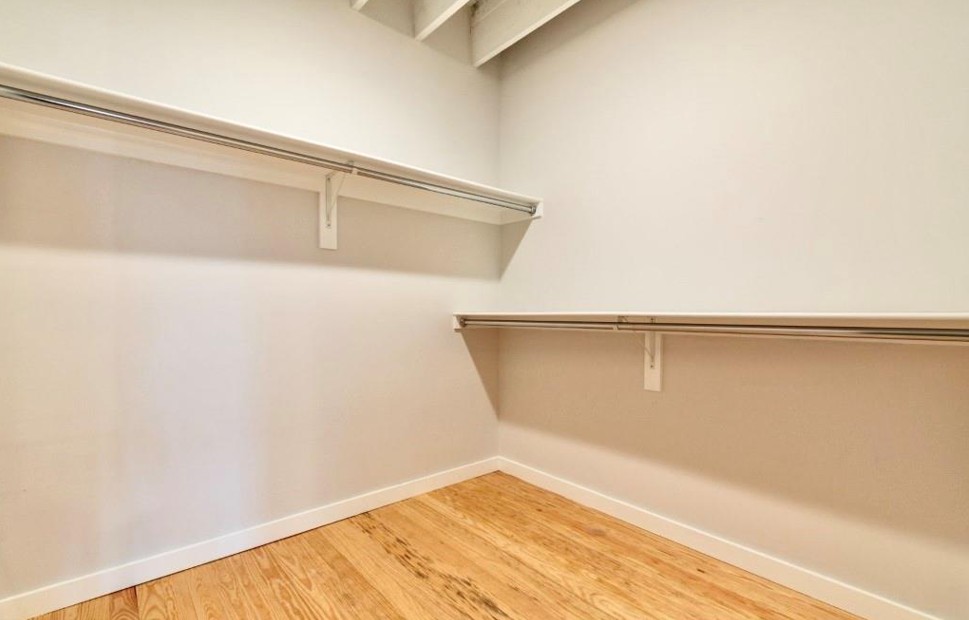 N/A - Residential Lease