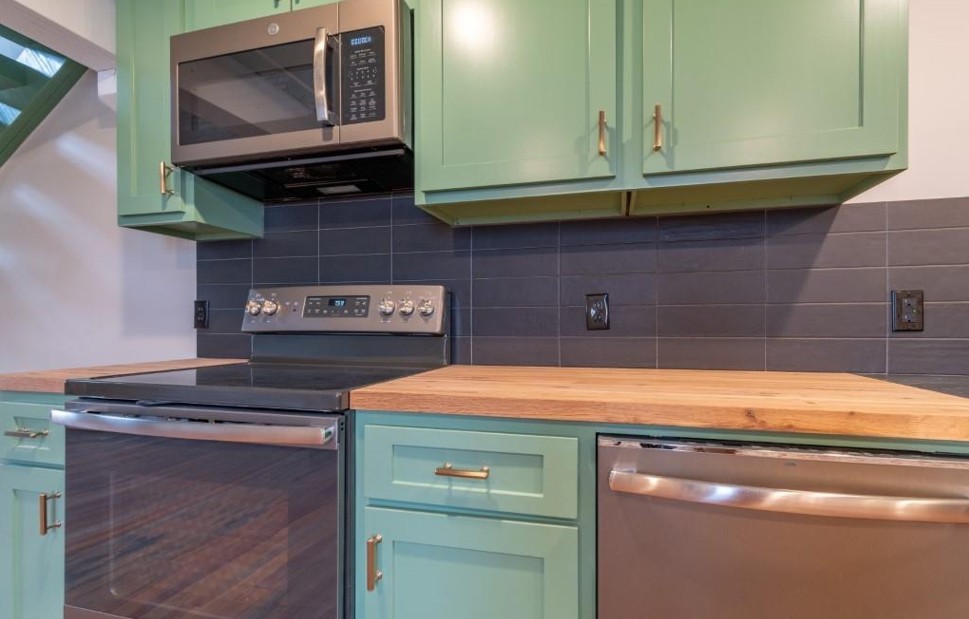 N/A - Residential Lease