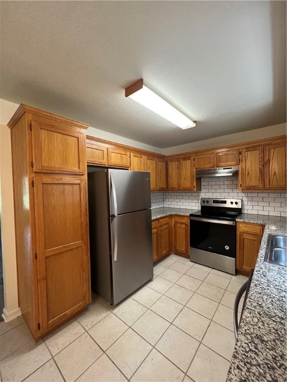 Missouri Oaks Sub - Residential Lease
