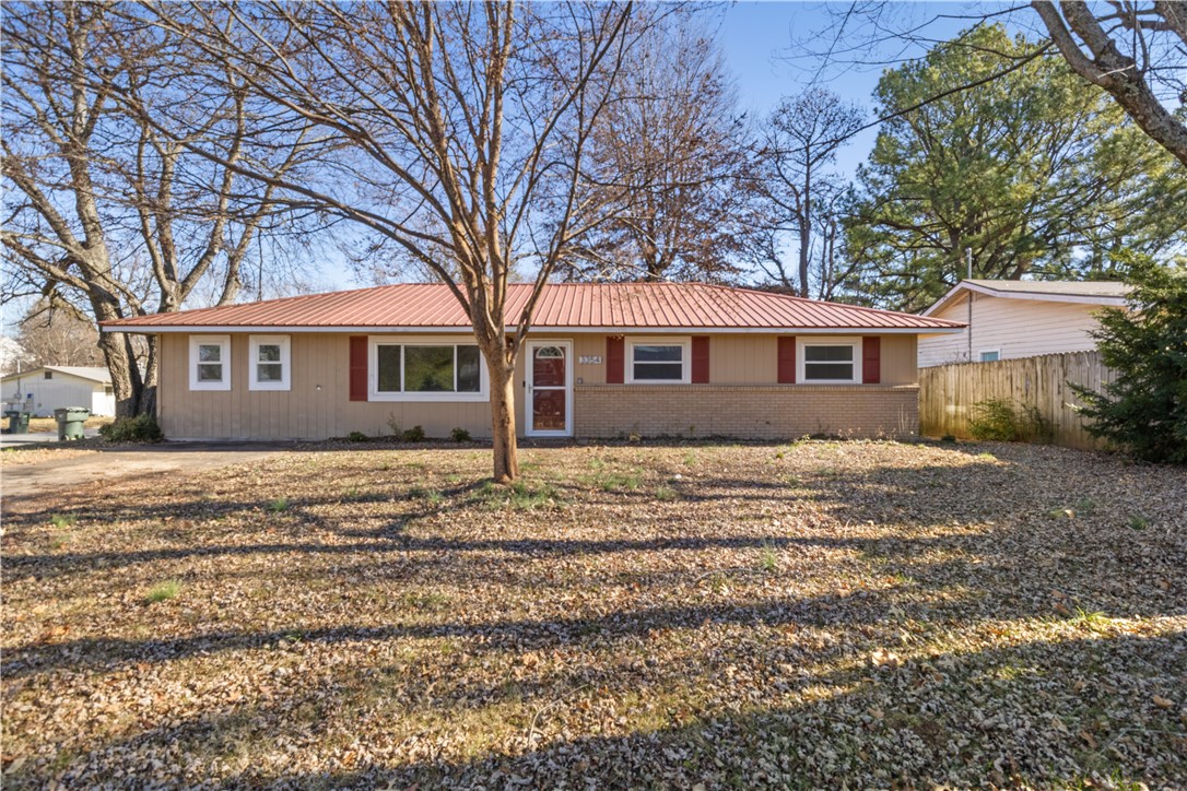 Maple Crest - Residential