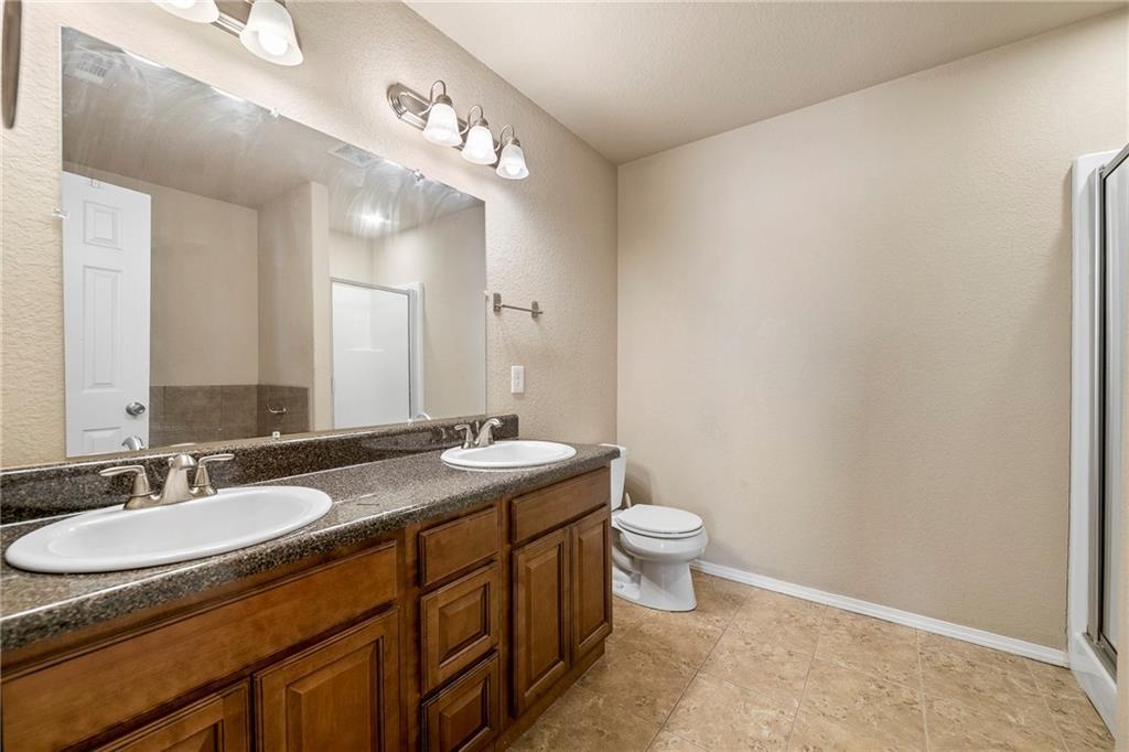 Lakewood Crossing - Residential