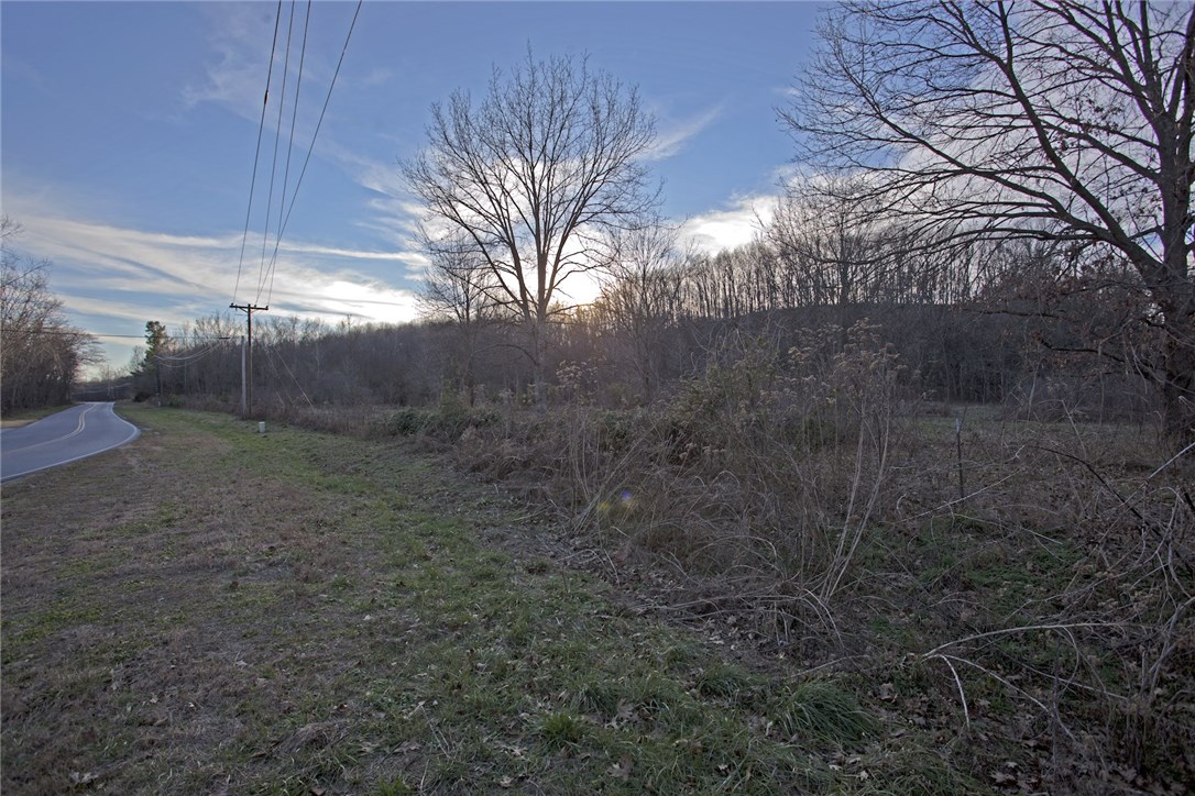 Plymouth Sub Rurban - Land
