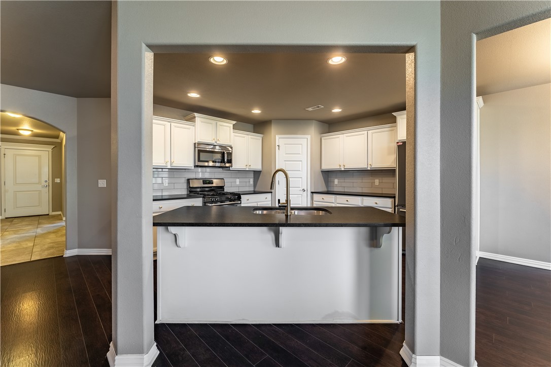 Falcon Ridge Sub - Residential Lease