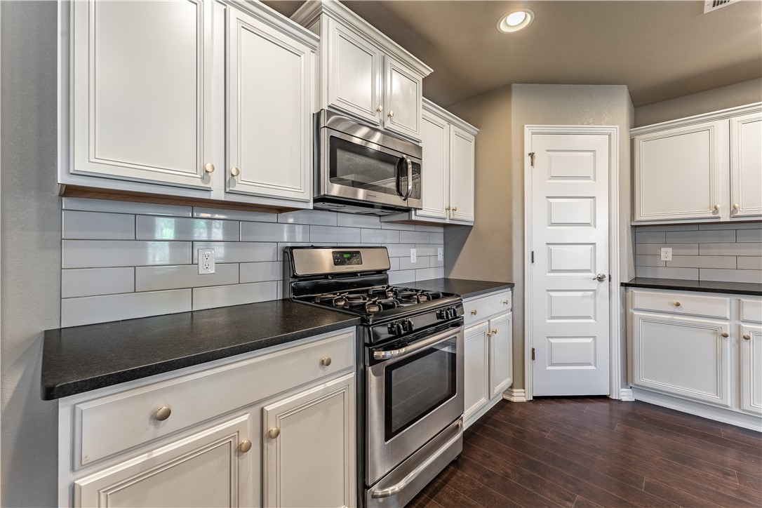Falcon Ridge Sub - Residential Lease