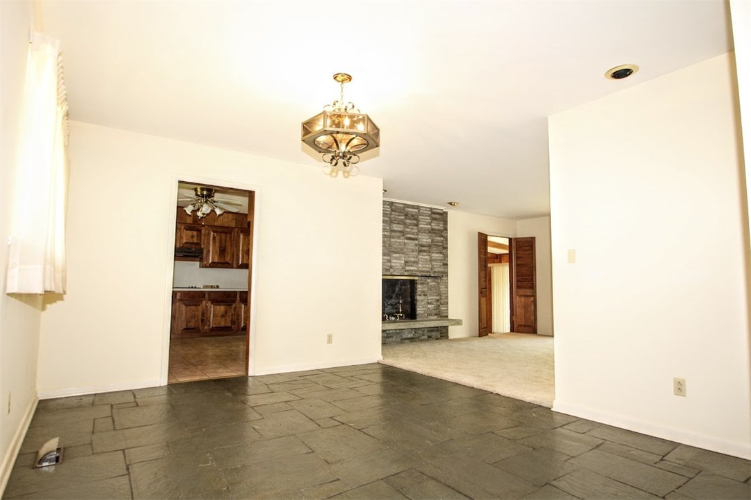 Colonial Hts - Residential
