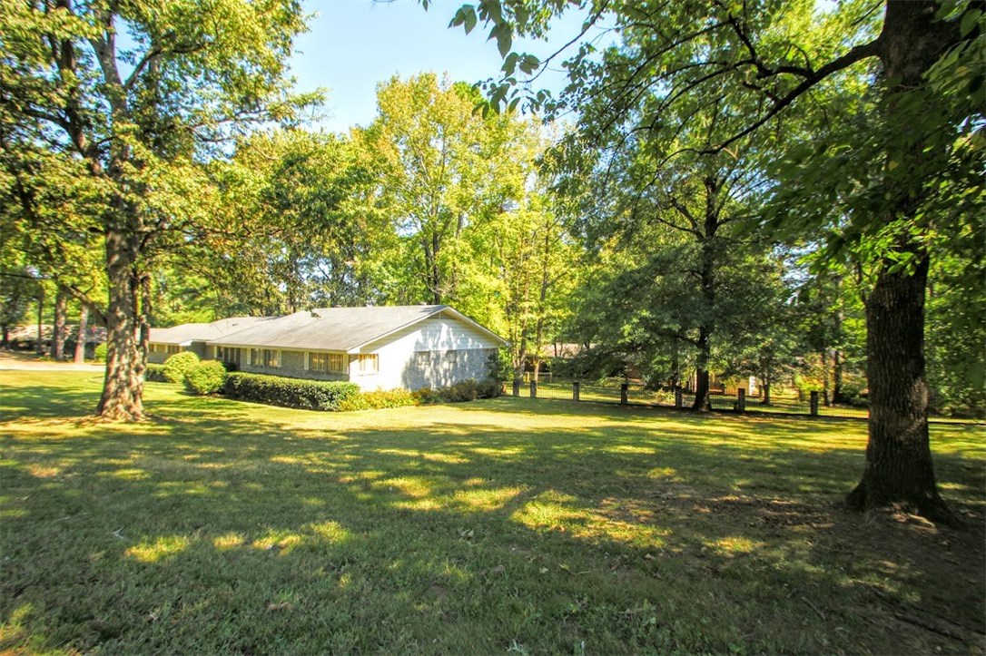 Colonial Hts - Residential