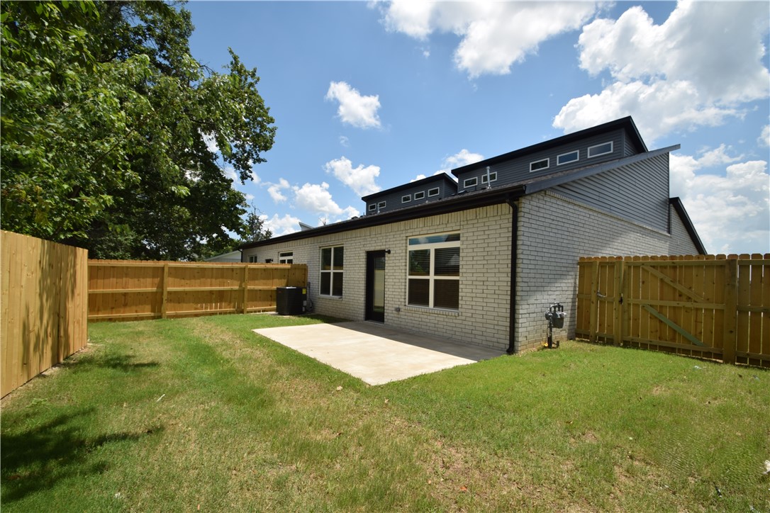 Bliss Street Twin Homes Sub Centerton - Residential