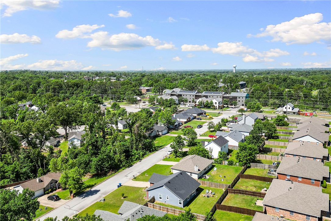GREENRIDGE ADD BLK 1-BENTONVILLE - Residential