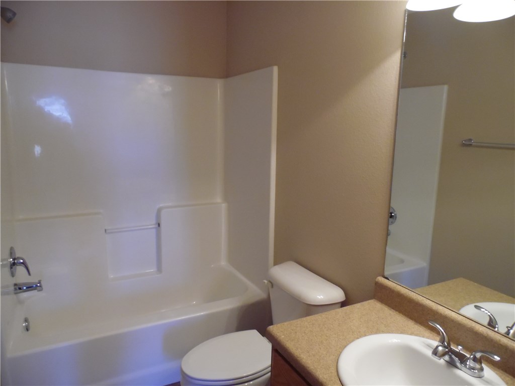 Stonegate Sub Bentonville - Residential Lease