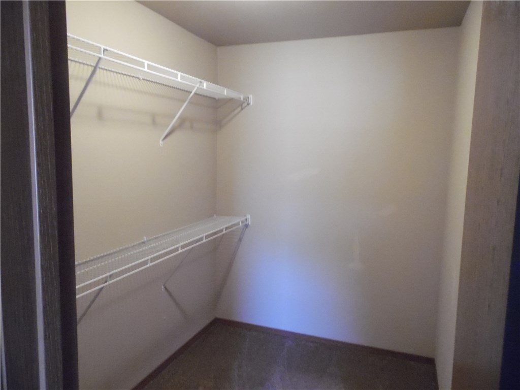 Stonegate Sub Bentonville - Residential Lease