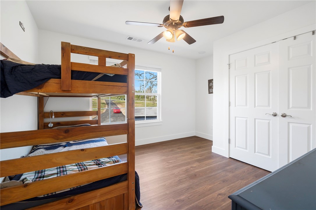 Christian Sub Centerton - Residential