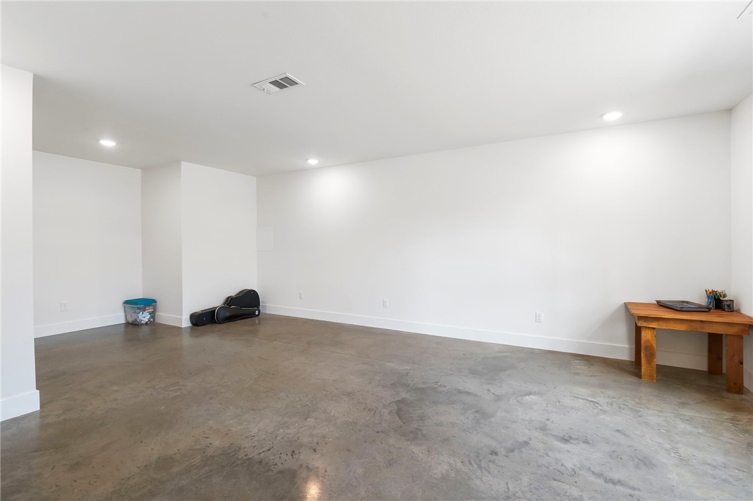 Christian Sub Centerton - Residential