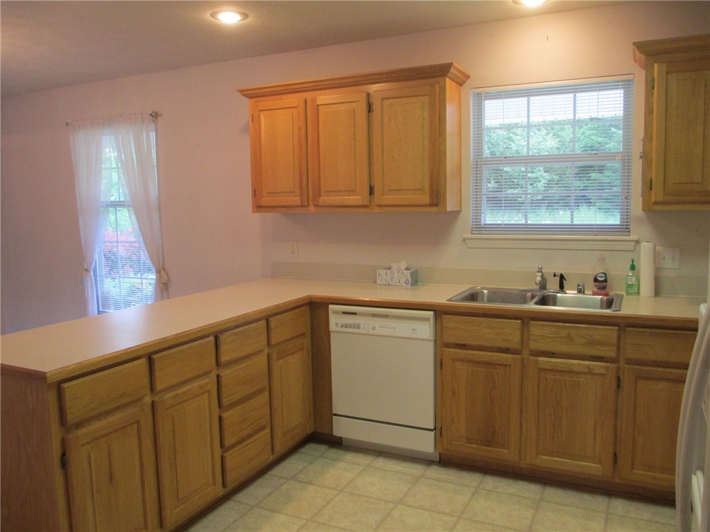 Unit 106 Holiday Island - Residential