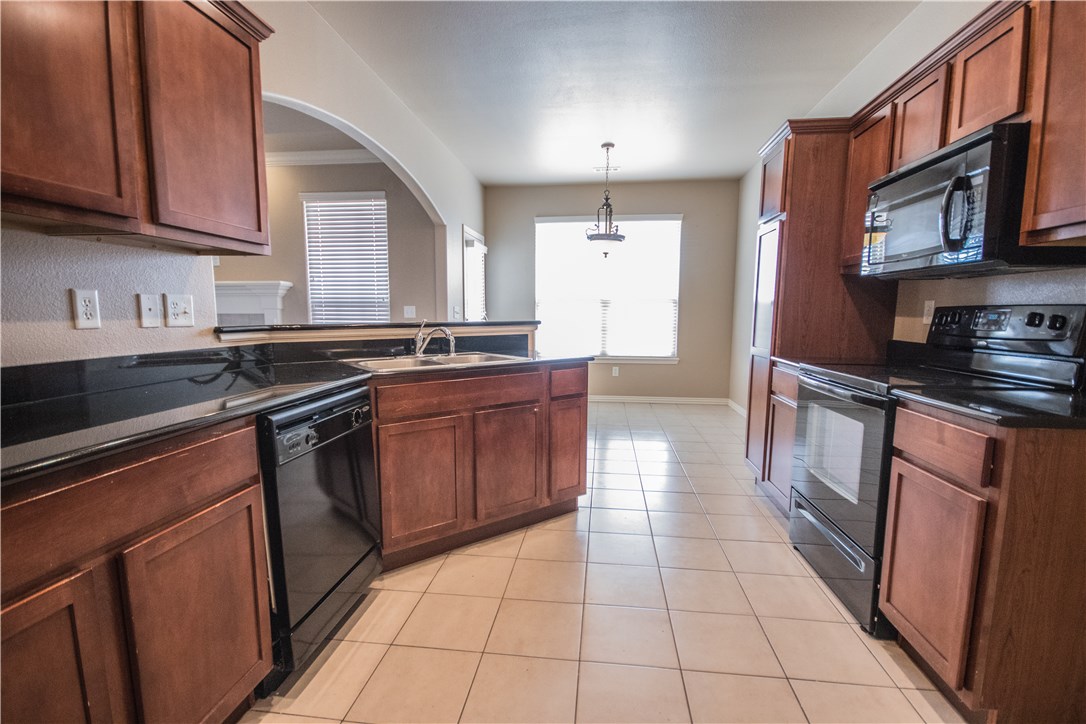 Stoneburrow Add Ph I-Bentonville - Residential Lease