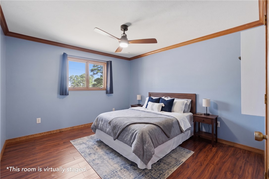 UNIT 9 HOLIDAY ISLAND - Residential