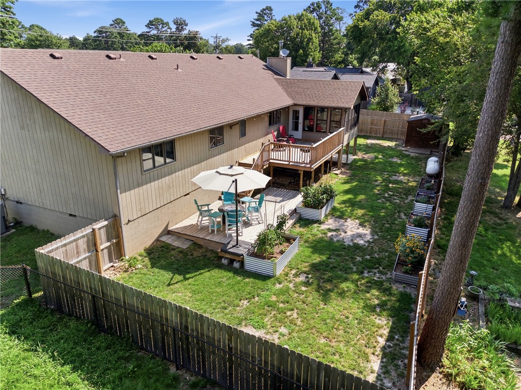 UNIT 9 HOLIDAY ISLAND - Residential