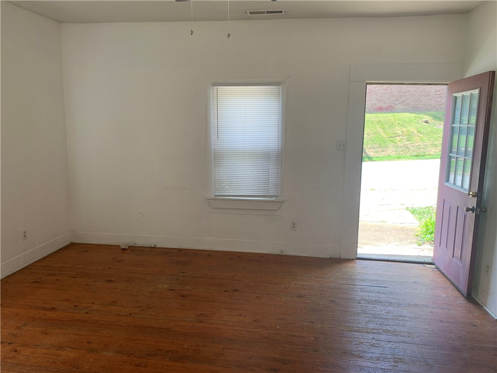 Rose Hill Outlots - Residential Lease