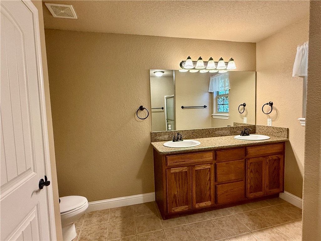 Kendal Sub Bvv - Residential Lease