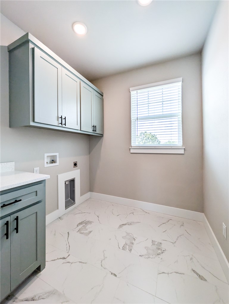 Hopeman Sub Bvv - Residential