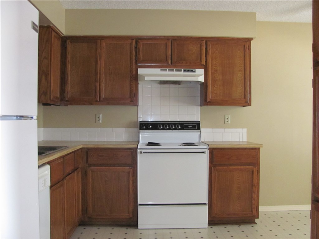 Metfield Courts Bvv - Residential