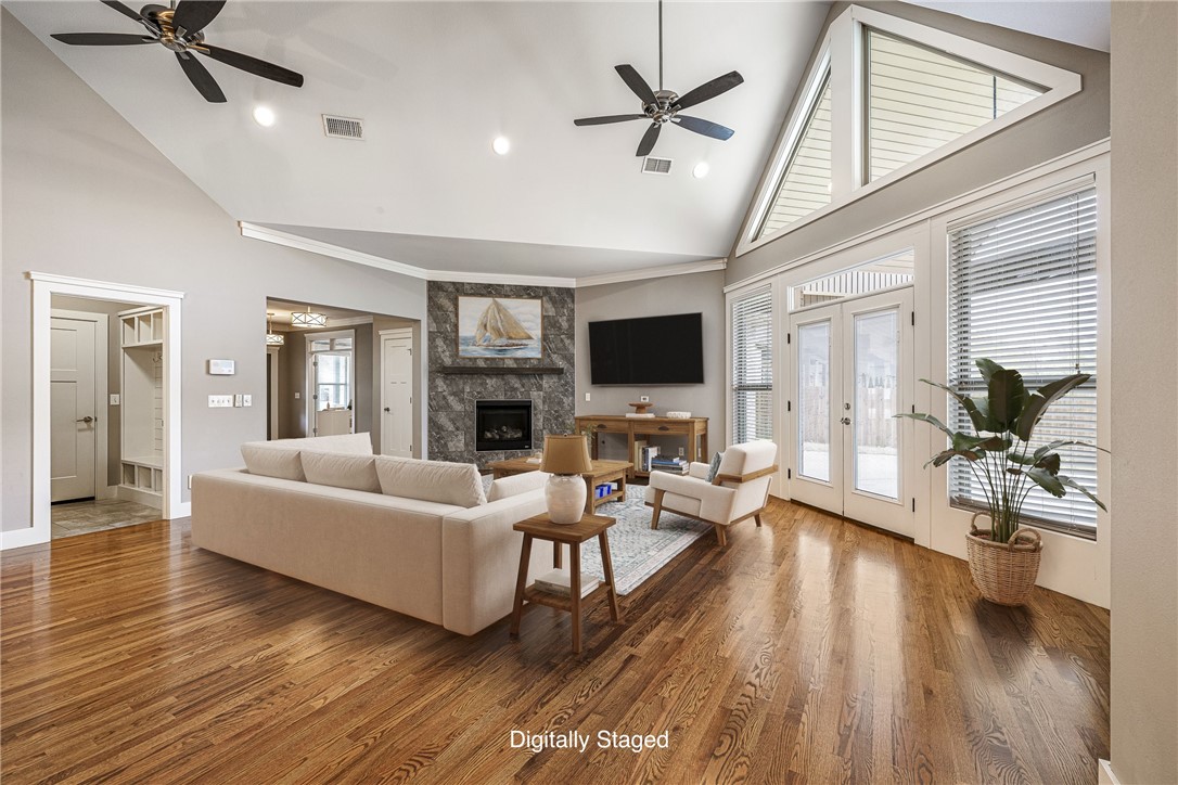 Woods Creek - Residential