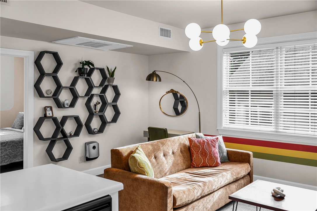 Mullis Apartments - Hpr - Residential