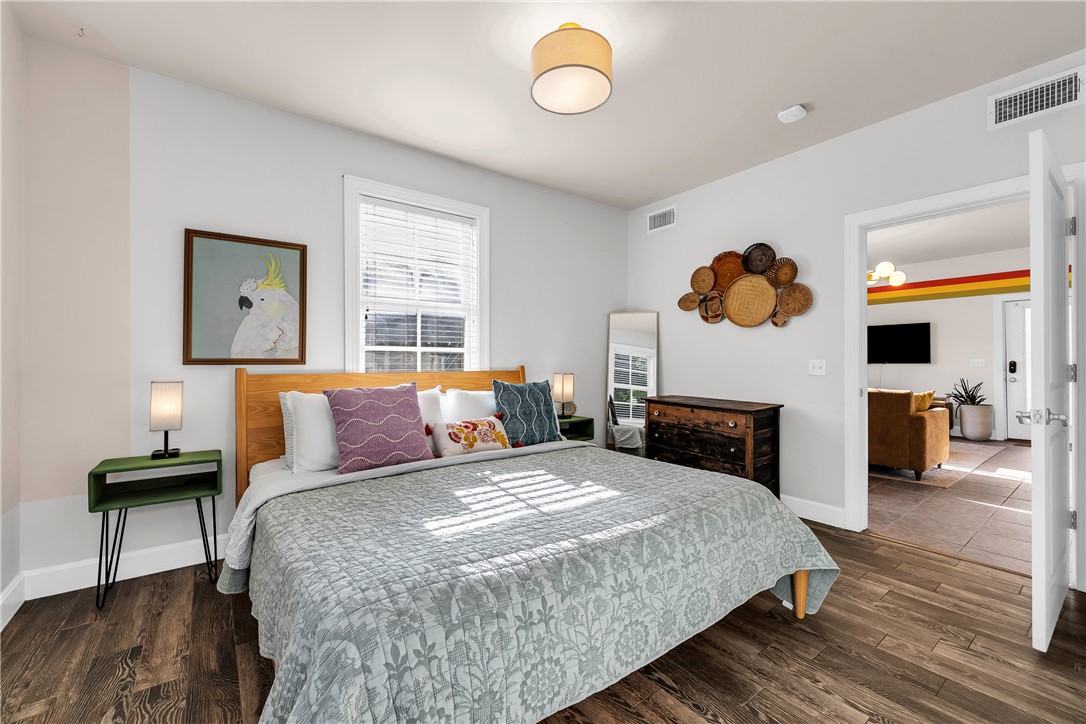 Mullis Apartments - Hpr - Residential