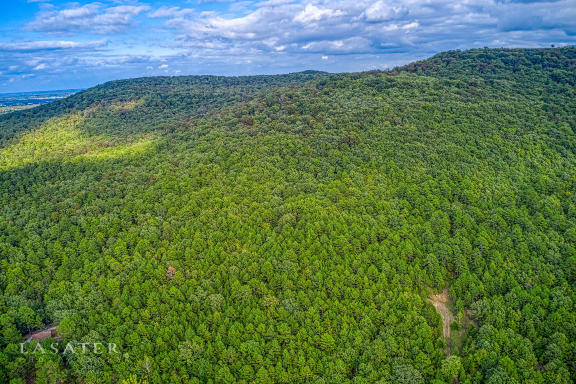 Americana Acres - Land