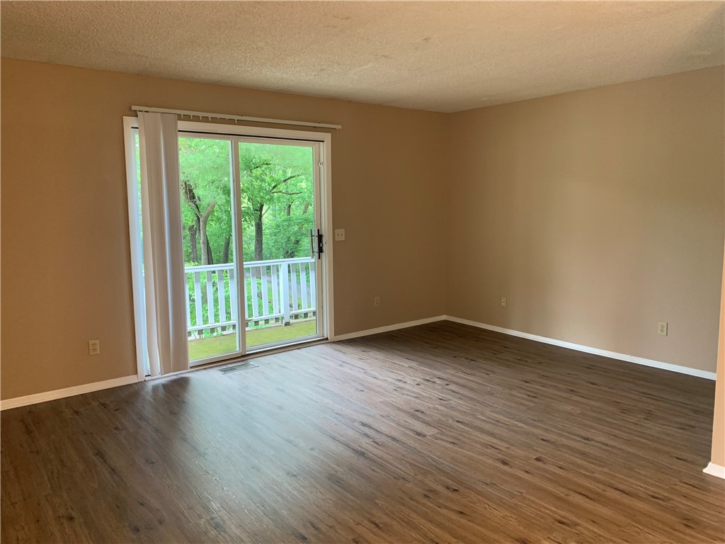 Townhouse Tct 3 A/K/A Drake Court Bvv - Residential Lease