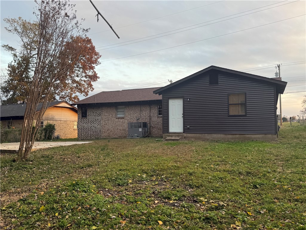 Clarksville 6923 - Residential