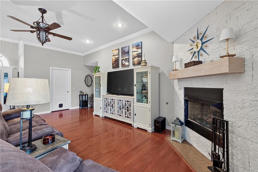 Orchards Sub, The Bentonville - Residential