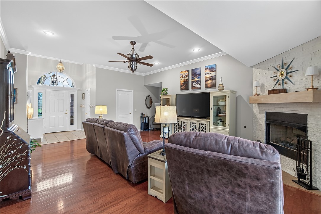 Orchards Sub, The Bentonville - Residential