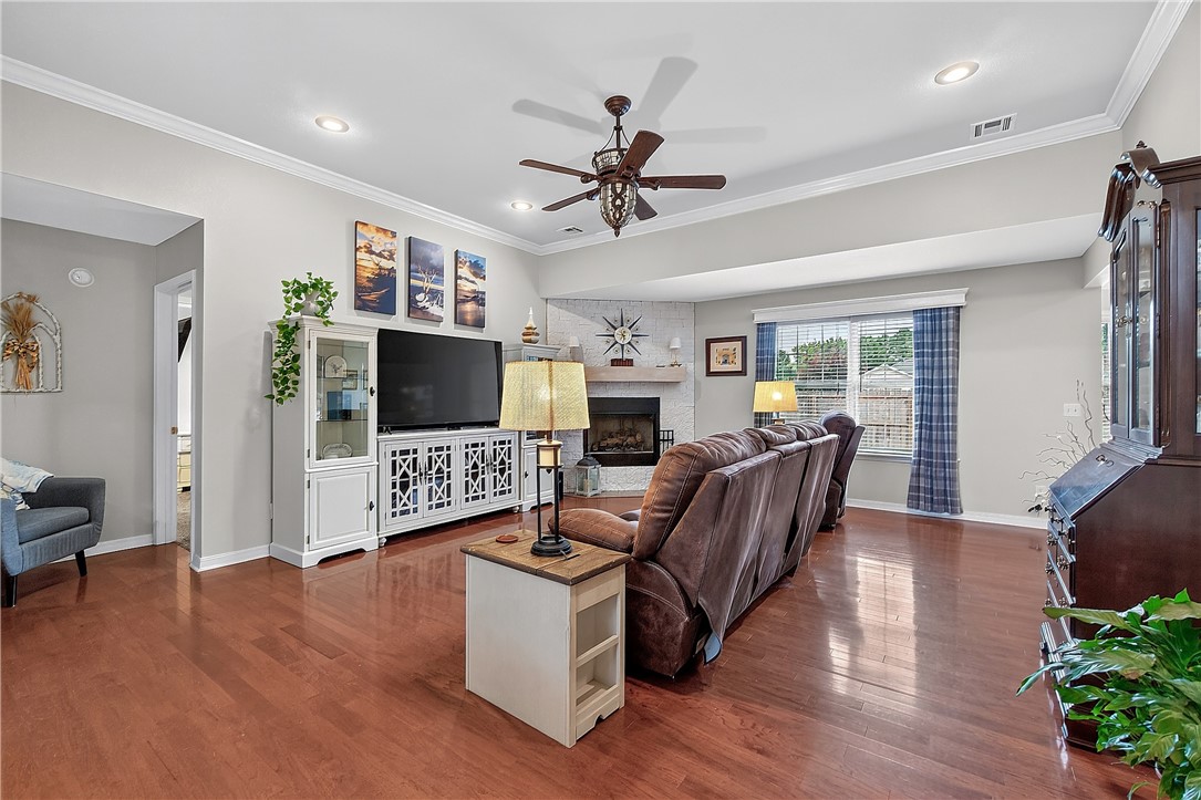 Orchards Sub, The Bentonville - Residential