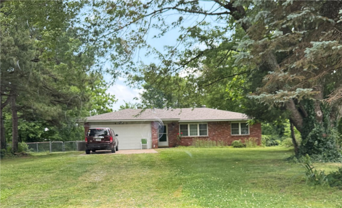 23-18-30-SPRINGDALE - Residential