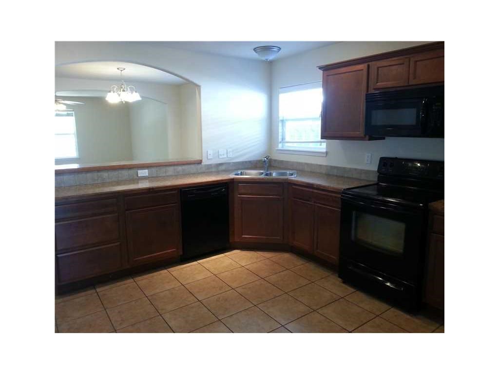 Walnut Crossing - Residential