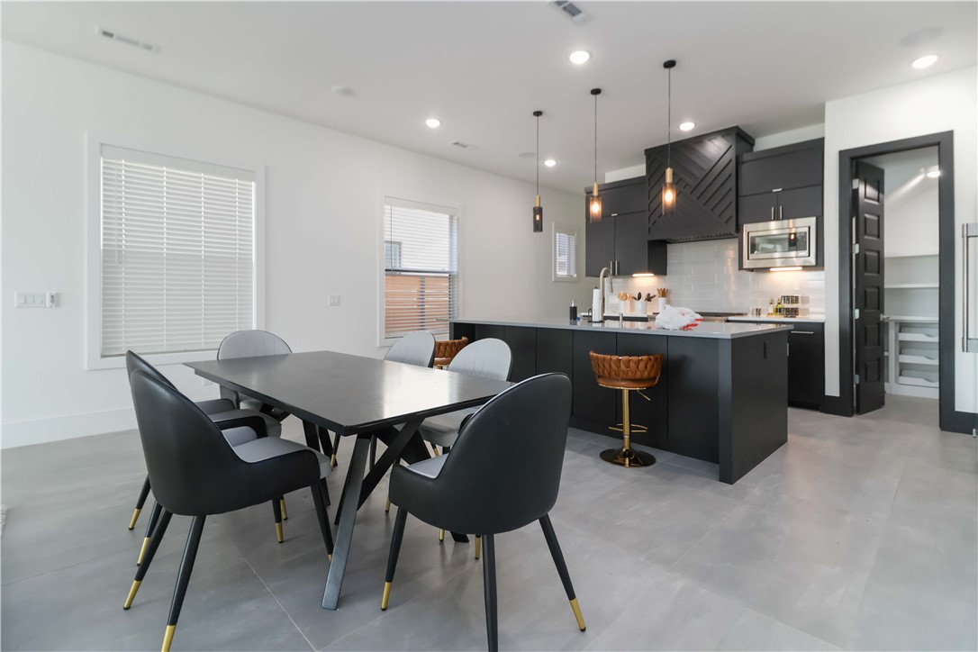 W A Burks Add Bentonville - Residential