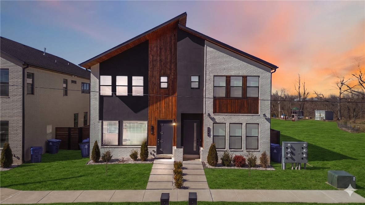 W A Burks Add Bentonville - Residential