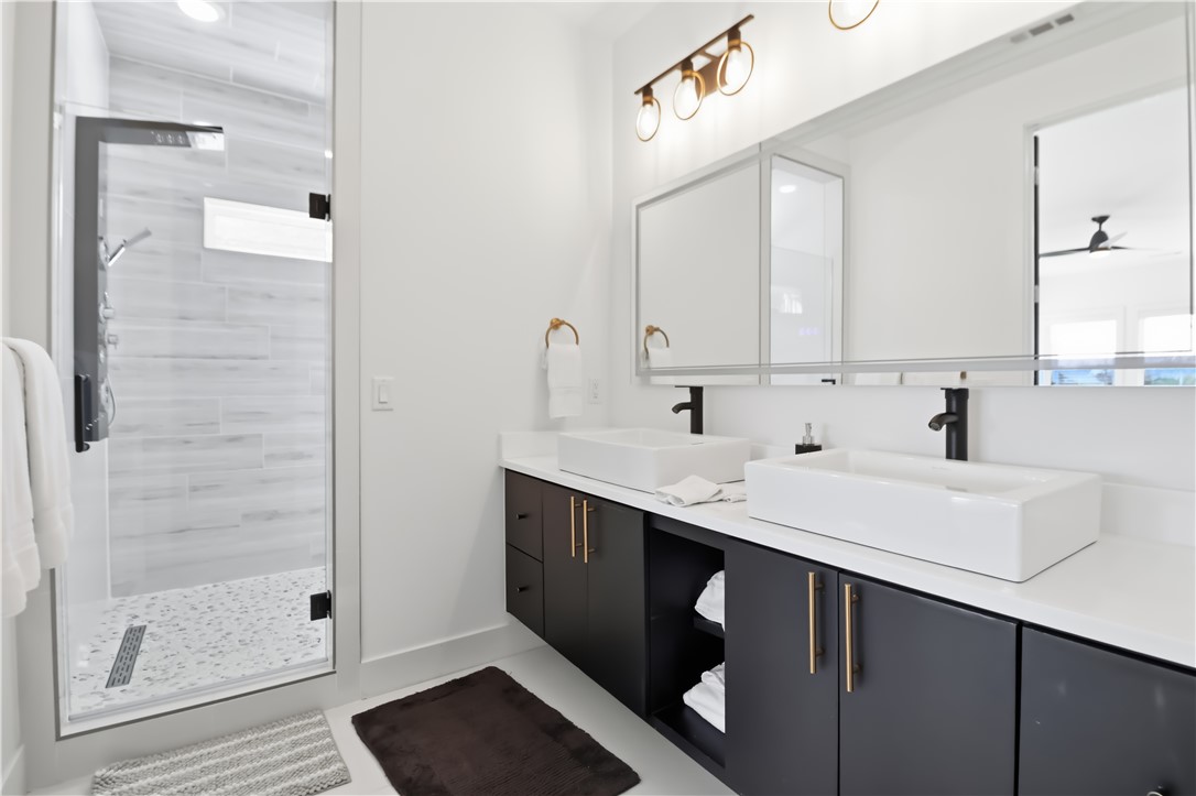 W A Burks Add Bentonville - Residential