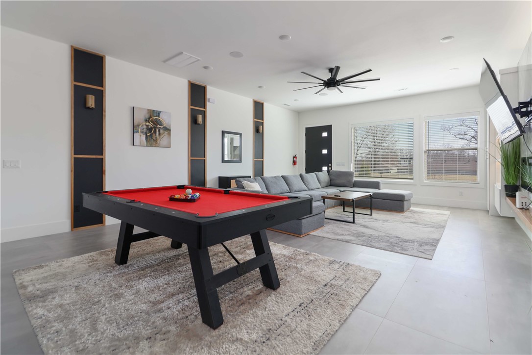 W A Burks Add Bentonville - Residential