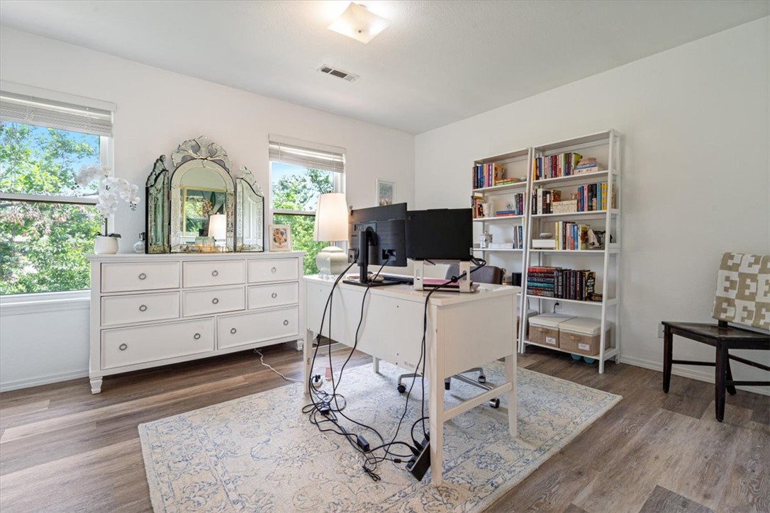Applegate Sub Bentonville - Residential Lease