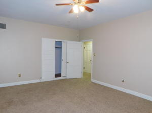 River Oaks - Land
