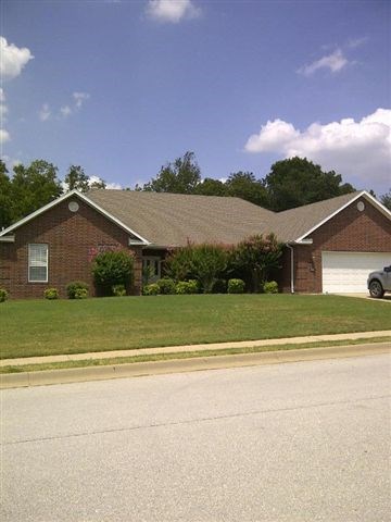 Fantastic home in beautiful upscale neighborhood. Close to shopping. Spacious floor plan. Additional $25 month for 6 month lease term.