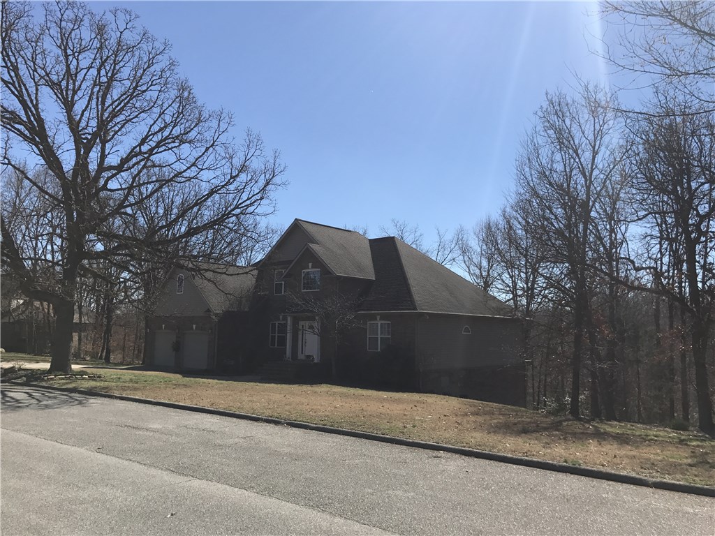 Edgewood Suburban - Residential