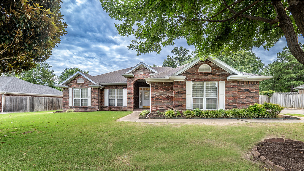 The Oaks - Residential